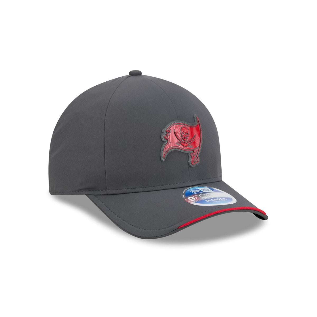 Tampa Bay Buccaneers 2026 Sideline Cold Weather 9FORTY M-Crown Snapback Hat