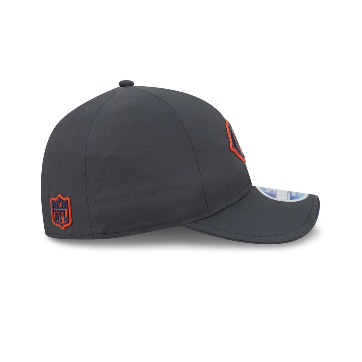 Chicago Bears 2026 Sideline Cold Weather 9FORTY M-Crown Snapback Hat