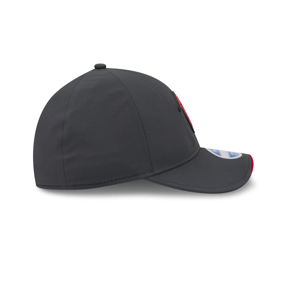 Atlanta Falcons 2026 Sideline Cold Weather 39THIRTY M-Crown Stretch Fit Hat