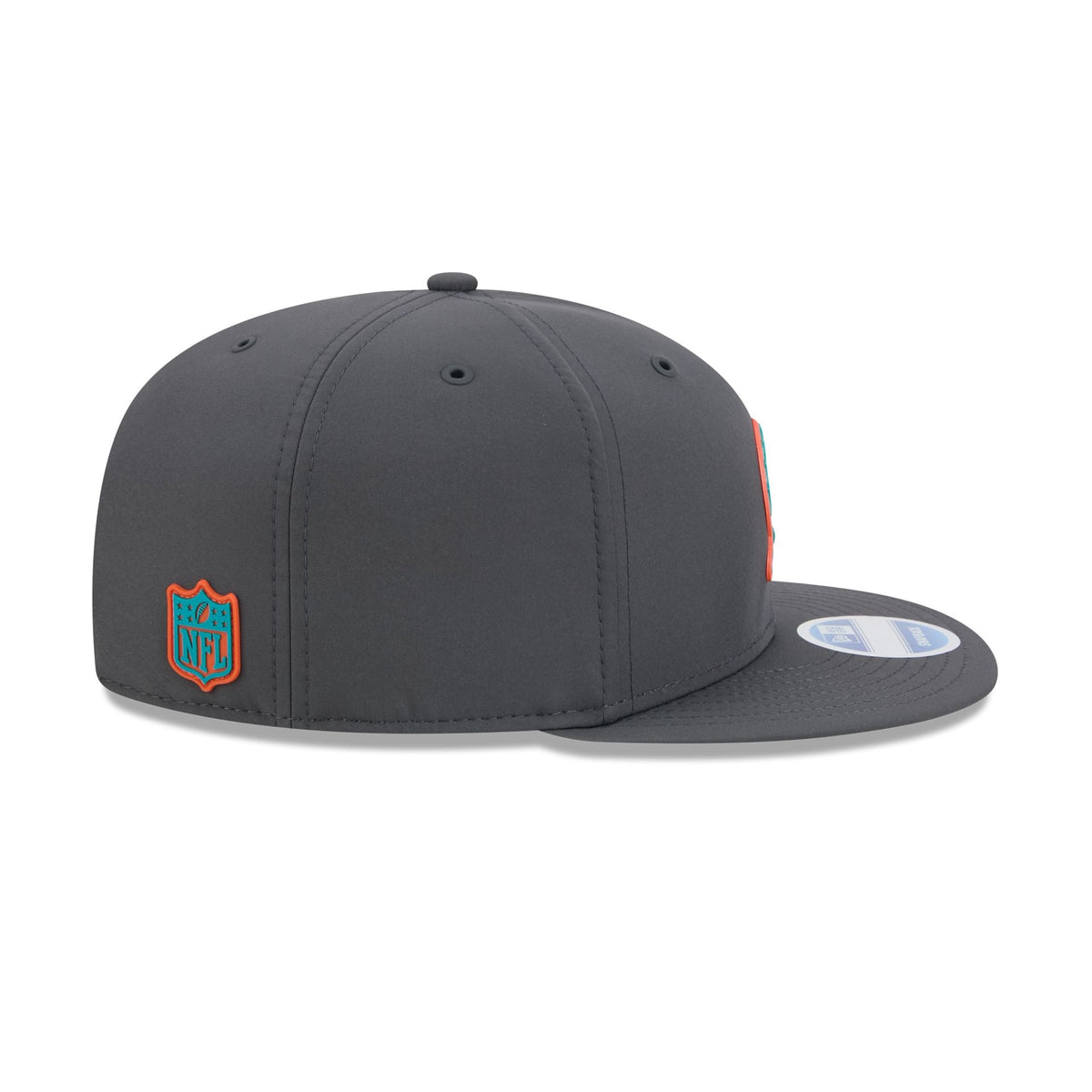 Miami Dolphins 2026 Sideline Cold Weather Historic 9FIFTY Snapback Hat
