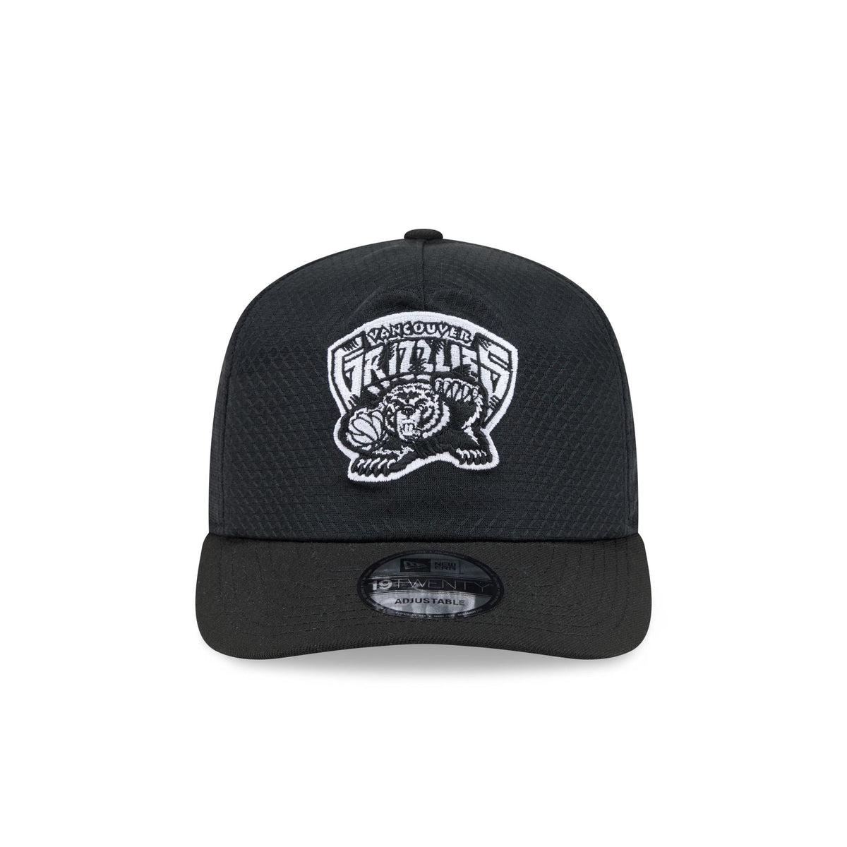 Vancouver Grizzlies Black & White Mesh 19TWENTY Trucker Hat