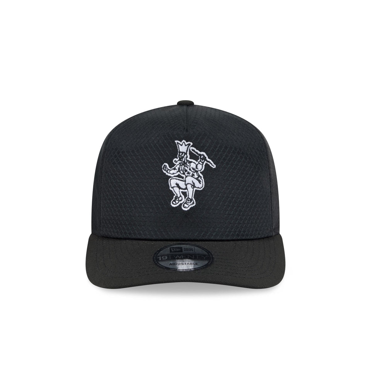 Boston Celtics Black & White Mesh 19TWENTY Trucker Hat