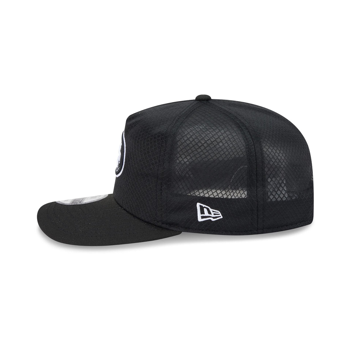 San Francisco 49ers Black & White Mesh 19TWENTY Trucker Hat
