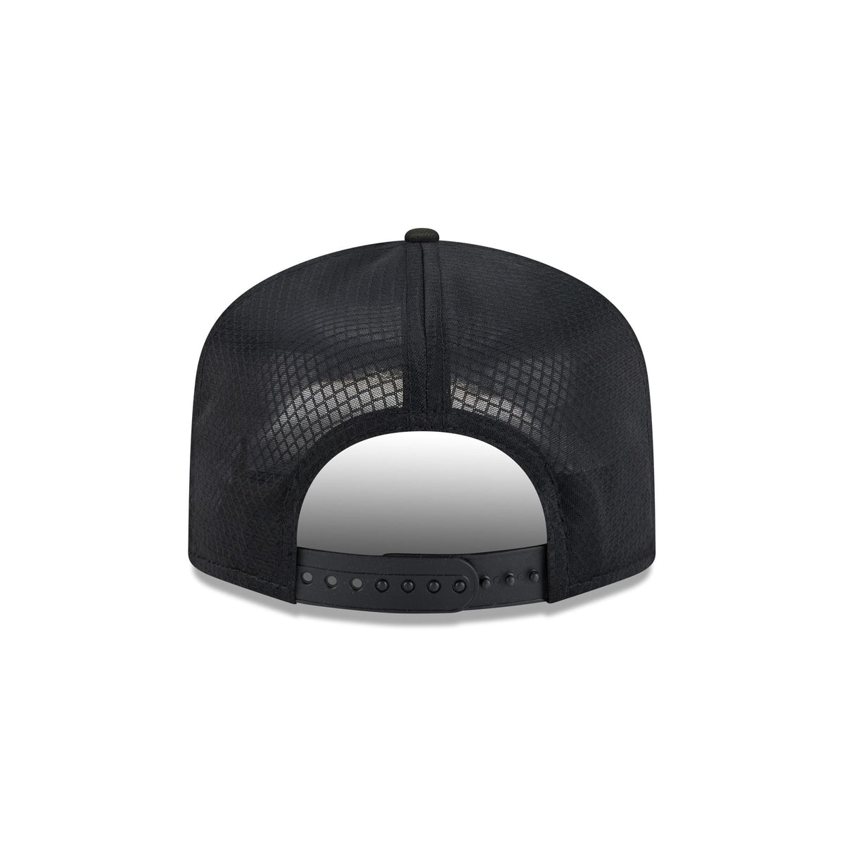 New England Patriots Black & White Mesh 19TWENTY Trucker Hat