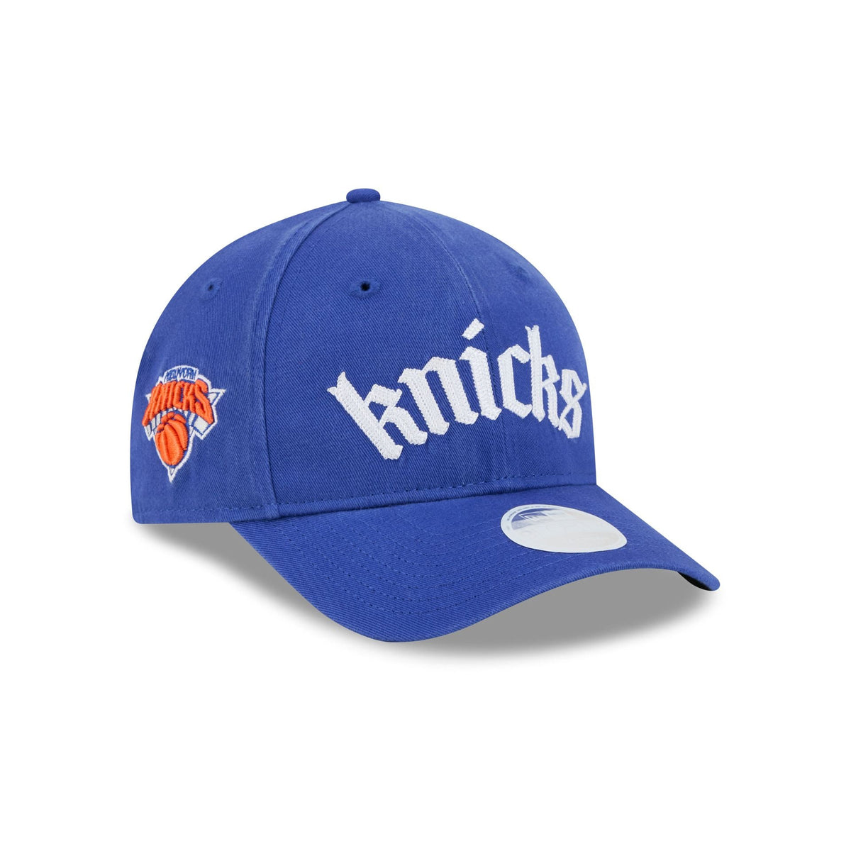 New York Knicks Gothic Font Women's 9FORTY M-Crown Snapback Hat