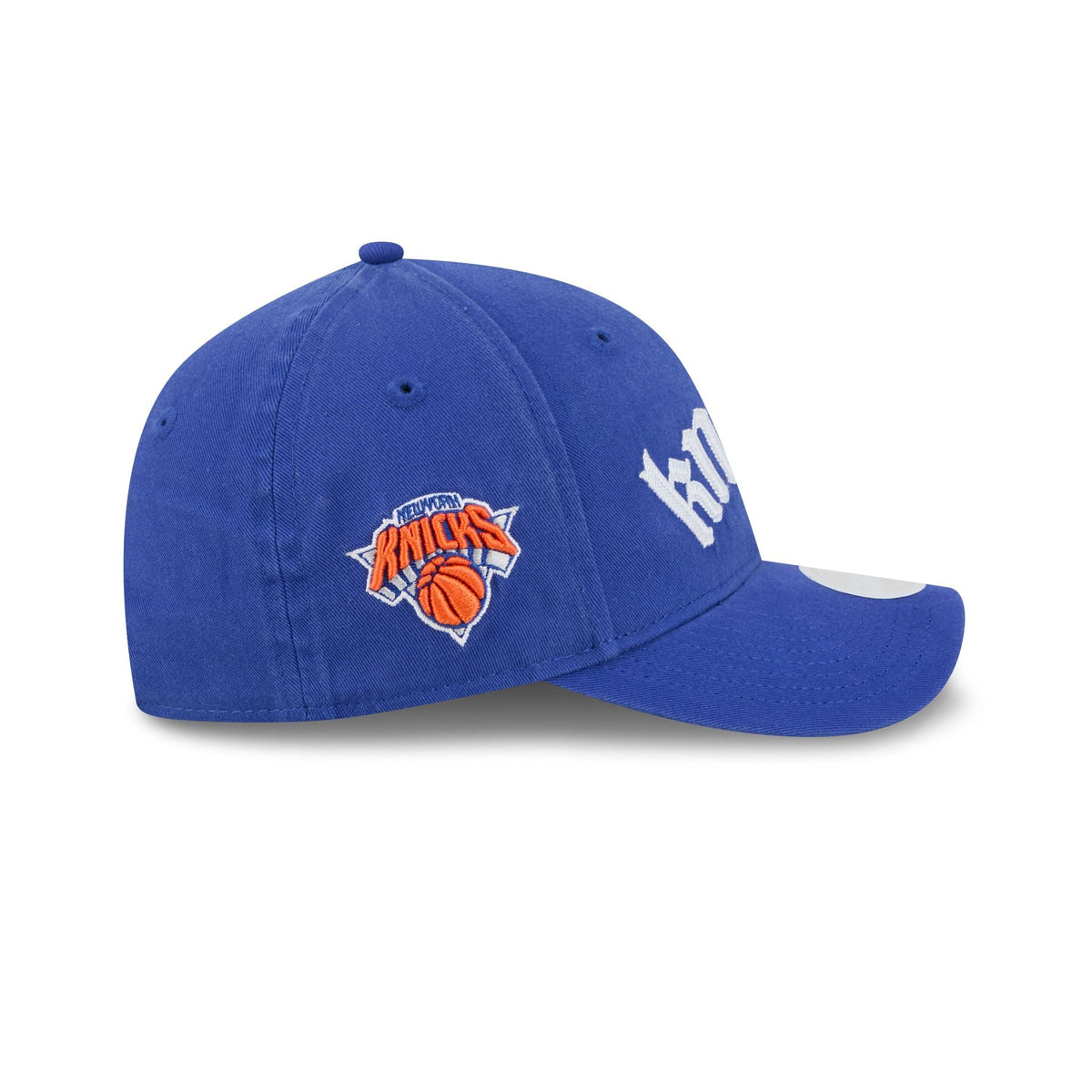 New York Knicks Gothic Font Women's 9FORTY M-Crown Snapback Hat