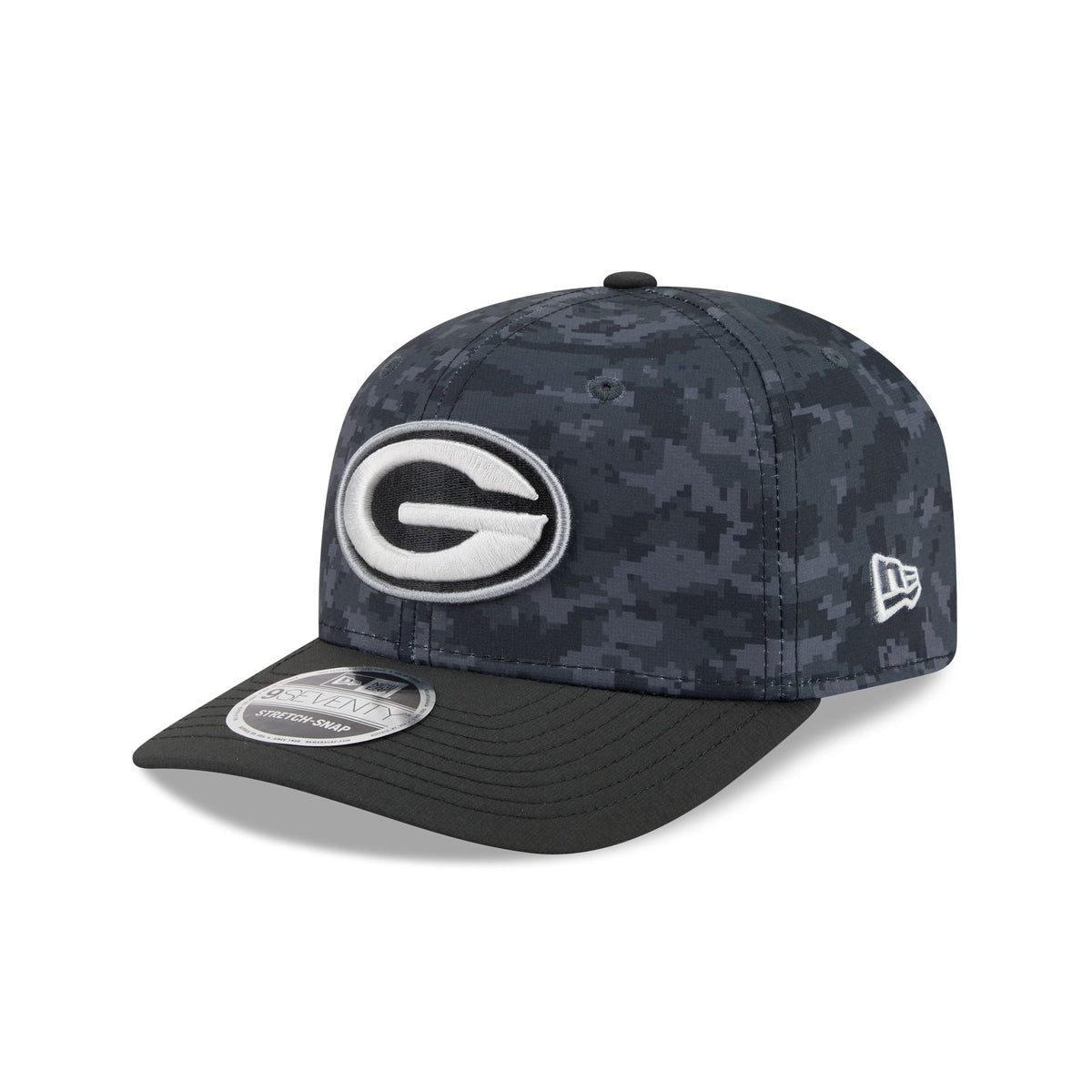 Green Bay Packers 2026 Salute to Service 9SEVENTY Stretch-Snap Hat