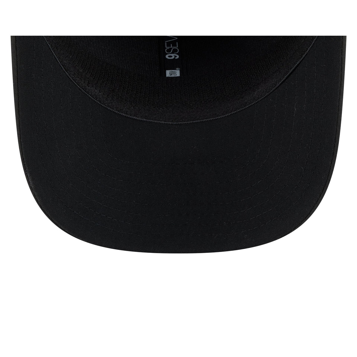 Seattle Seahawks 2026 Salute to Service 9SEVENTY Stretch-Snap Hat