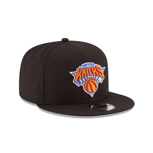 New York Knicks Basic Black 9FIFTY Snapback Hat
