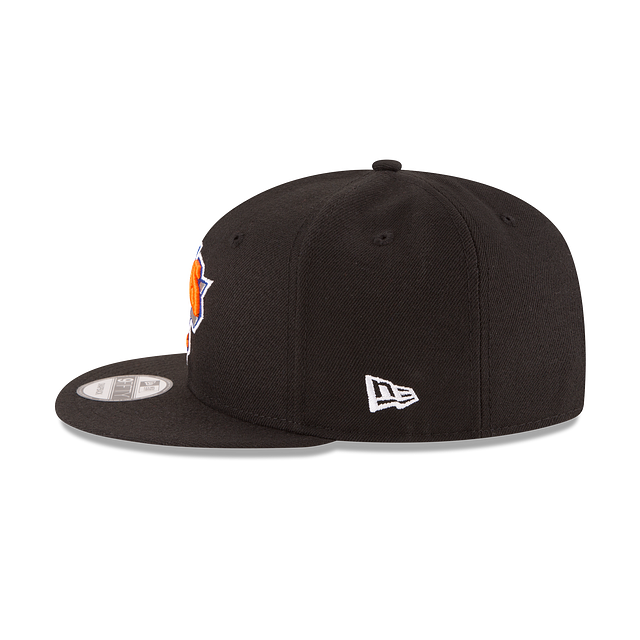 New York Knicks Basic Black 9FIFTY Snapback Hat