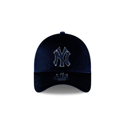 New York Yankees Velvet Navy 9FORTY A-Frame Snapback Hat