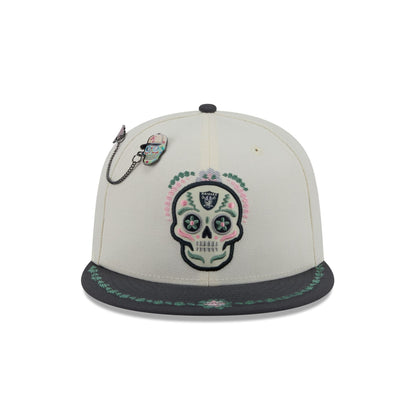 Las Vegas Raiders Day of the Dead Chrome White 59FIFTY Fitted Hat