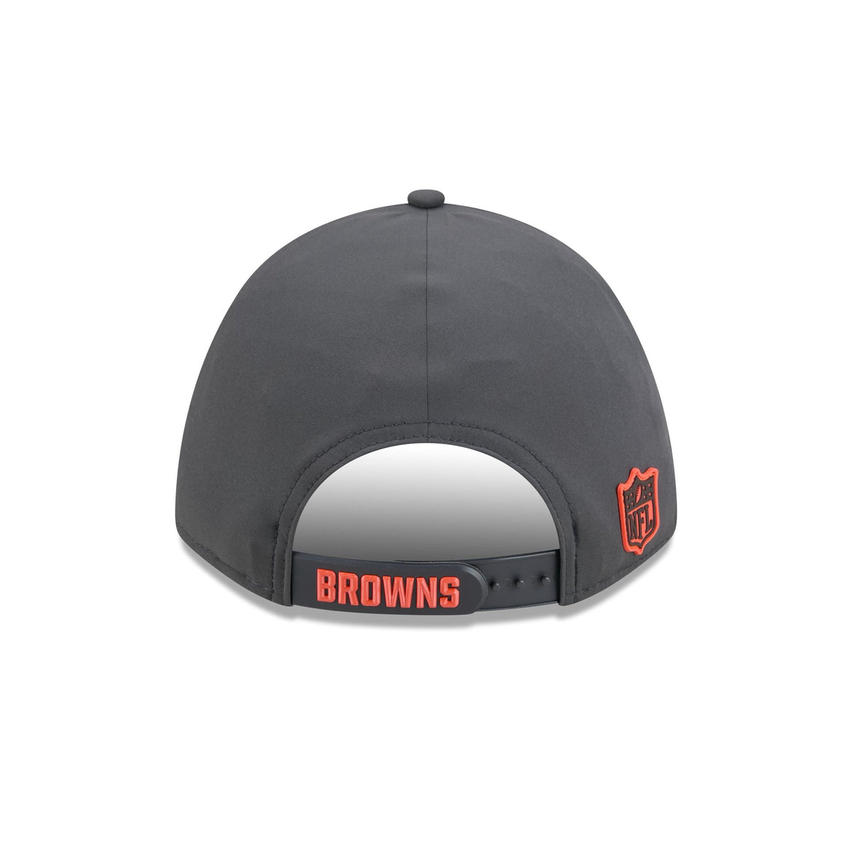 Cleveland Browns 2026 Sideline Cold Weather 9FORTY M-Crown Snapback Hat