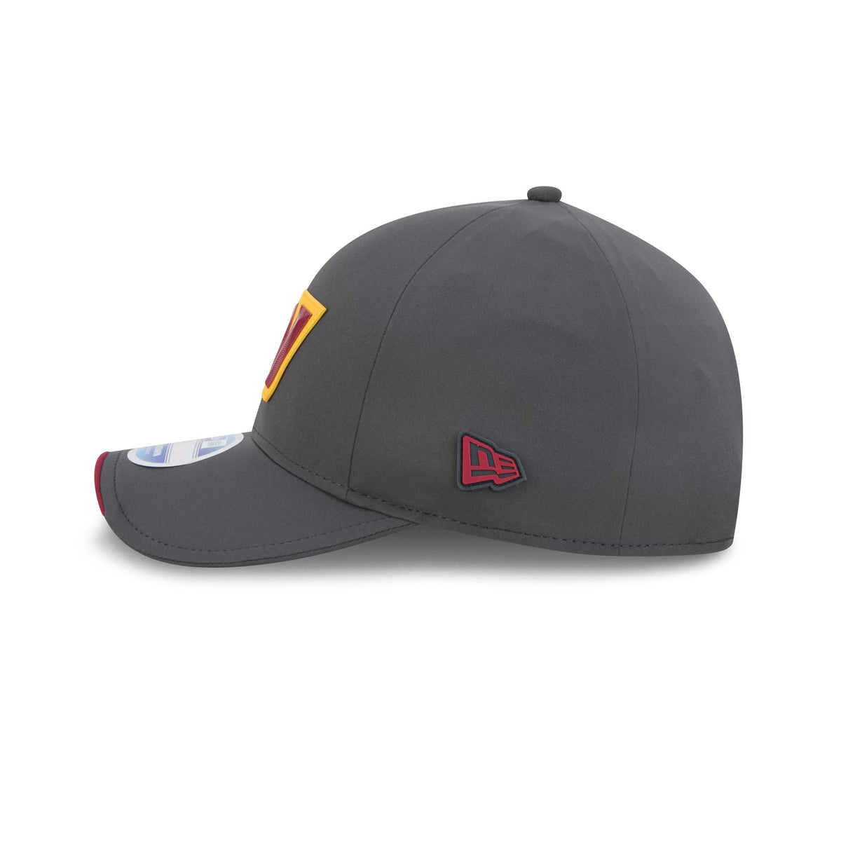 Washington Commanders 2026 Sideline Cold Weather 9FORTY M-Crown Snapback Hat