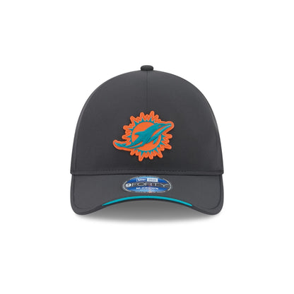 Miami Dolphins 2026 Sideline Cold Weather 9FORTY M-Crown Snapback Hat