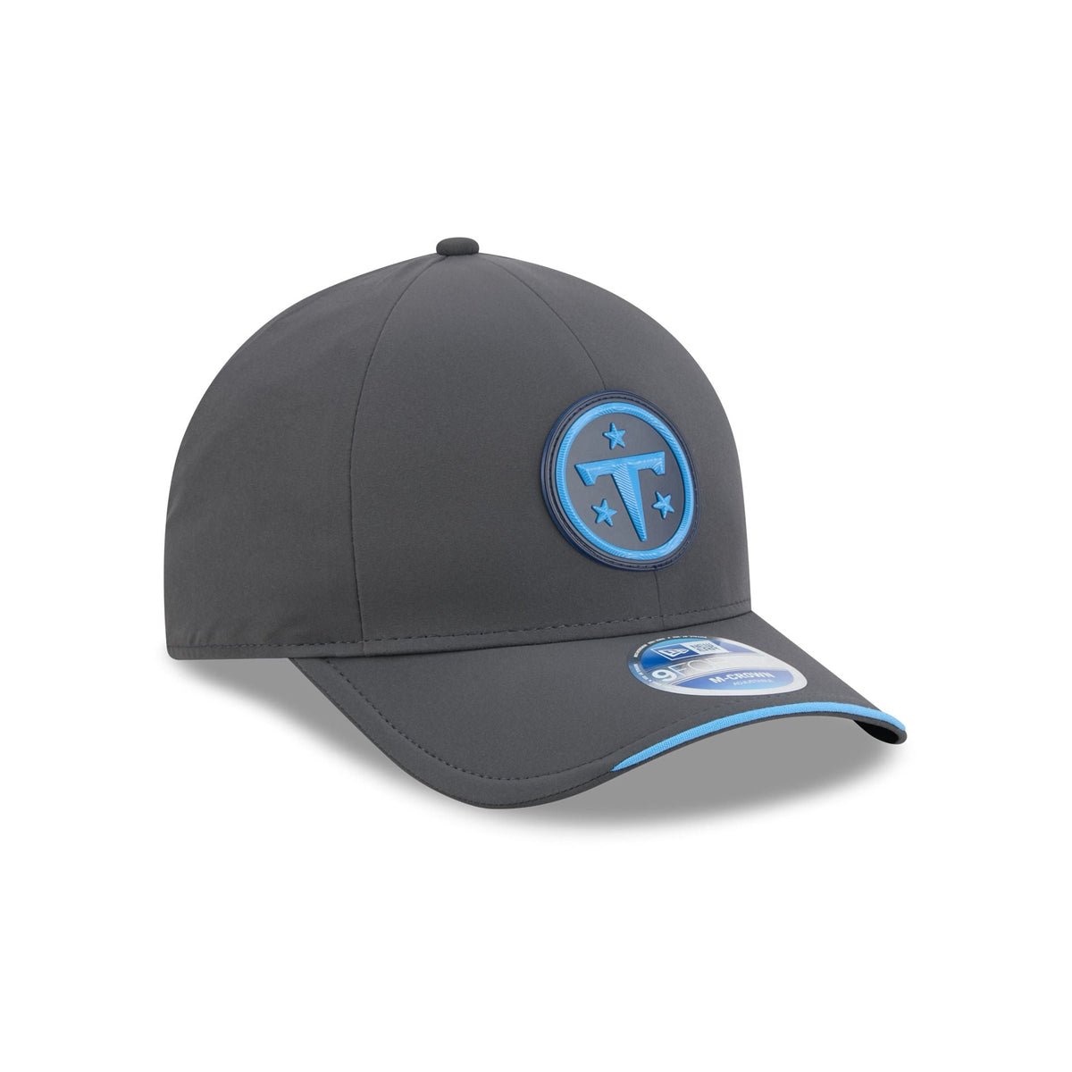 Tennessee Titans 2026 Sideline Cold Weather 9FORTY M-Crown Snapback Hat