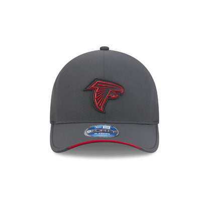 Atlanta Falcons 2026 Sideline Cold Weather 9FORTY M-Crown Snapback Hat
