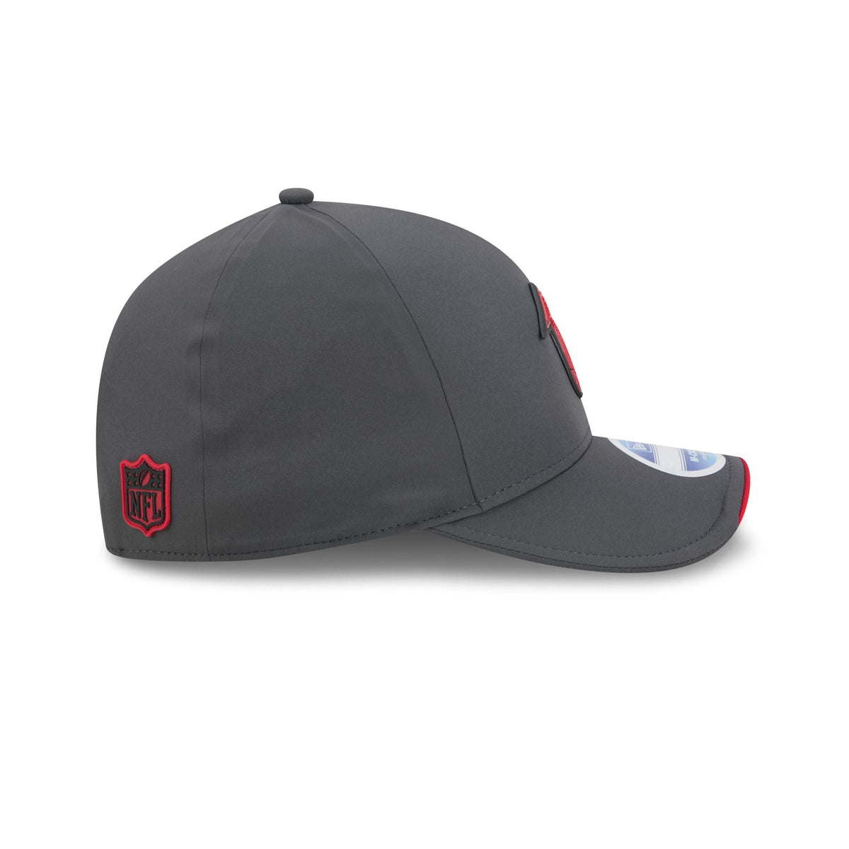 Atlanta Falcons 2026 Sideline Cold Weather 9FORTY M-Crown Snapback Hat