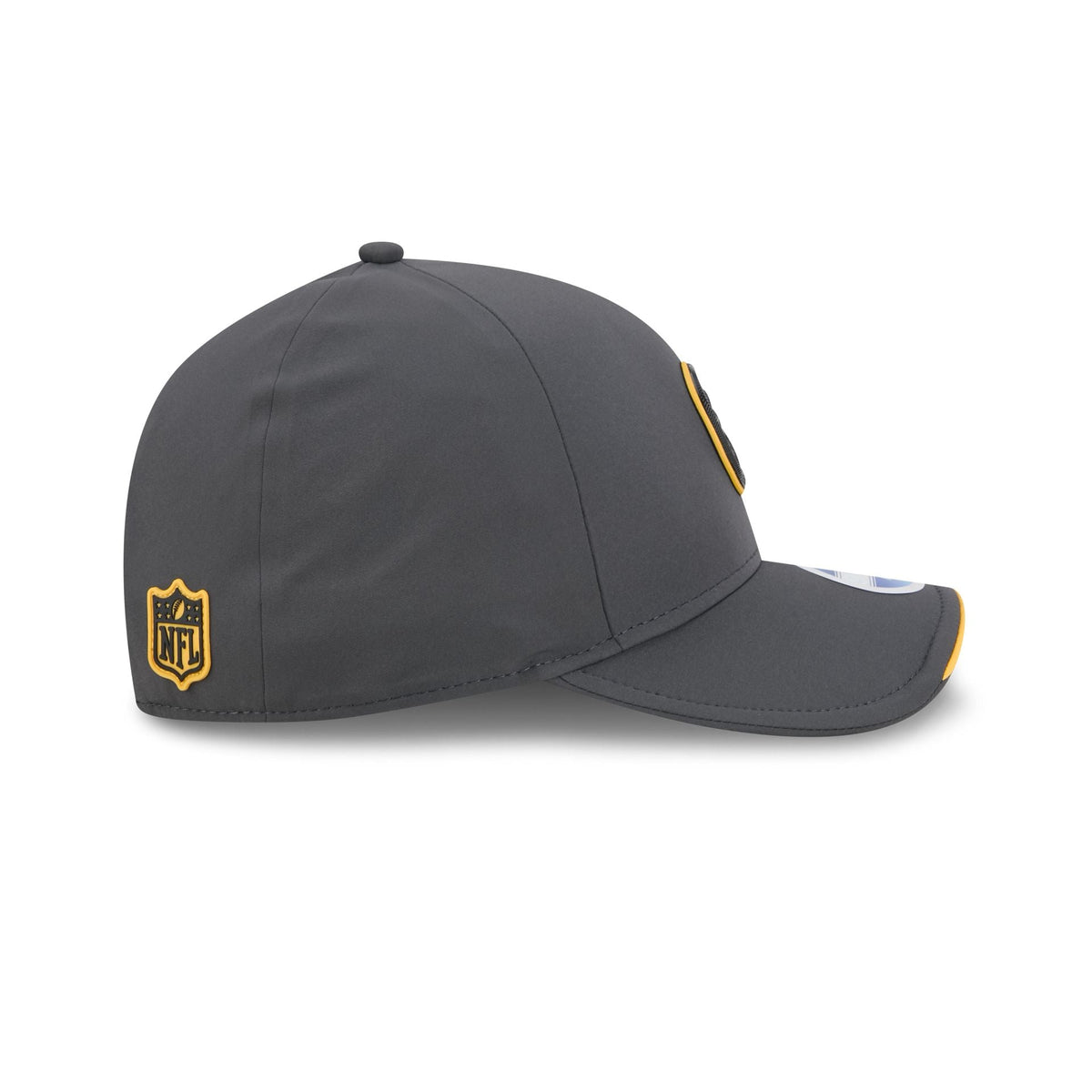 Pittsburgh Steelers 2026 Sideline Cold Weather 9FORTY M-Crown Snapback Hat
