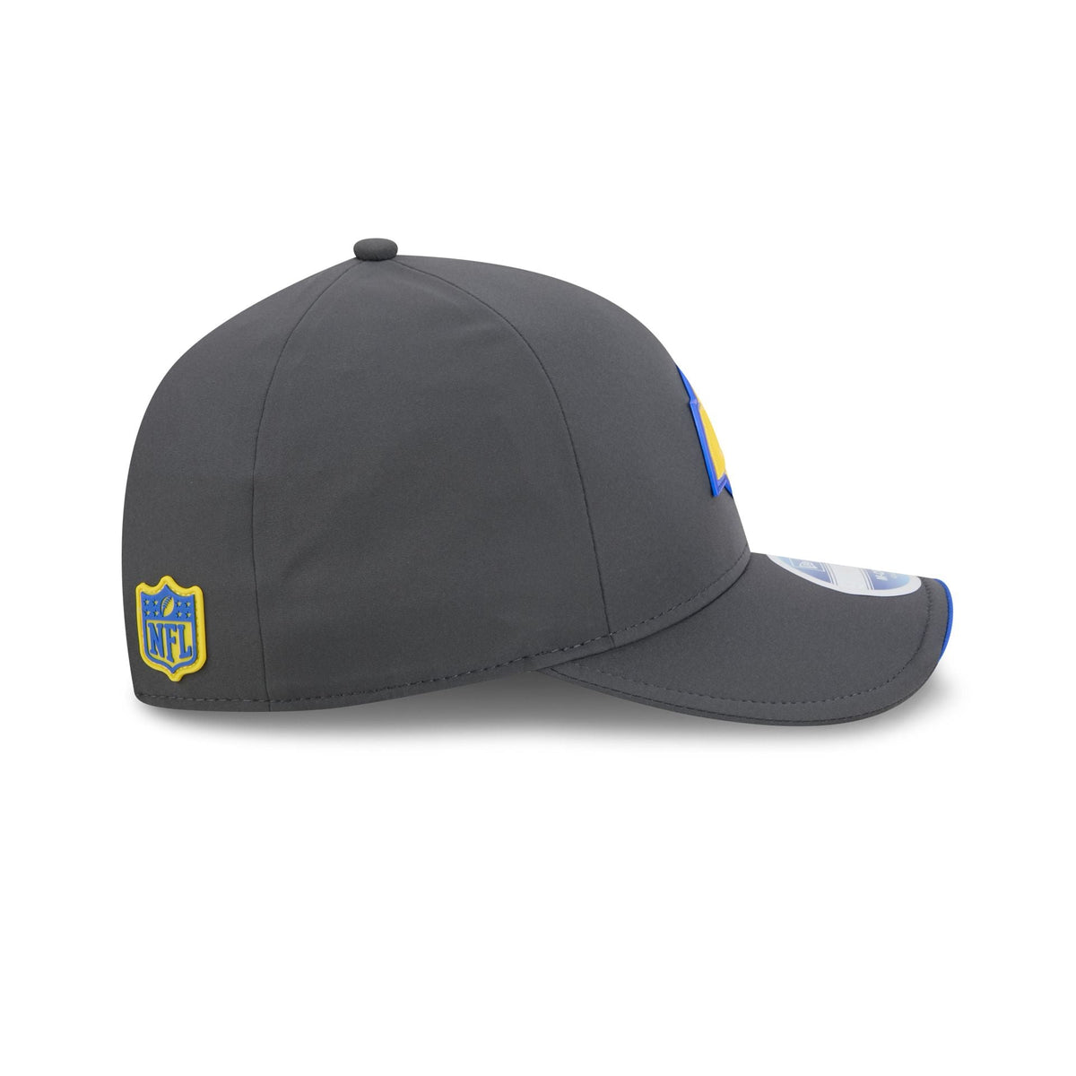 Los Angeles Rams 2026 Sideline Cold Weather 9FORTY M-Crown Snapback Hat