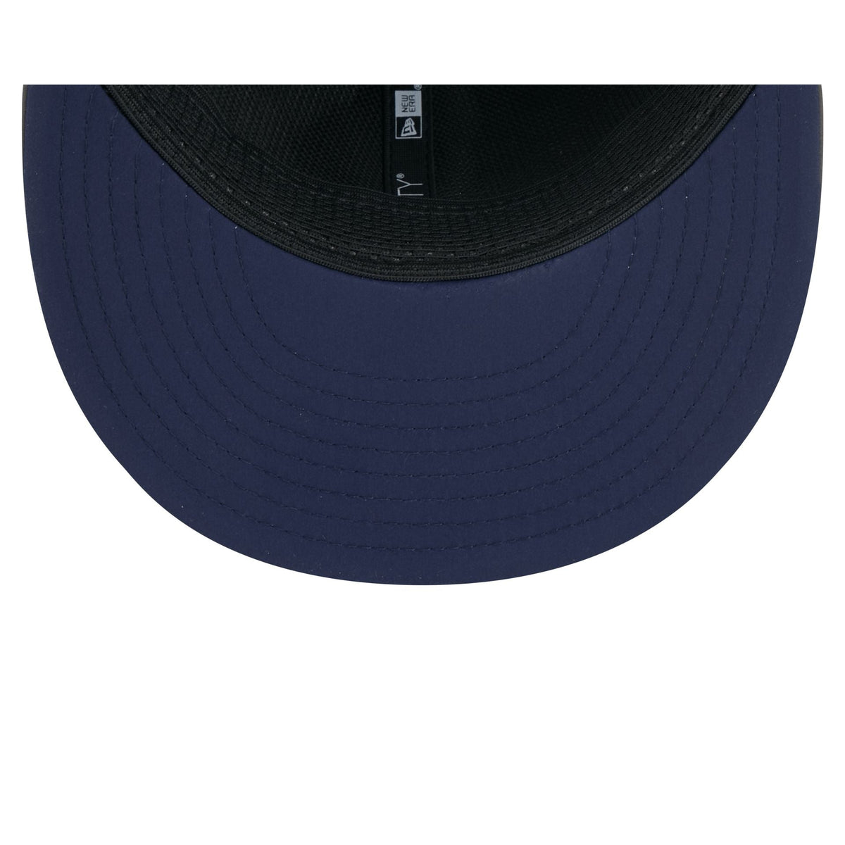 New England Patriots 2026 Sideline Cold Weather 9FIFTY Snapback Hat