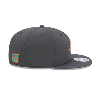 Miami Dolphins 2026 Sideline Cold Weather 9FIFTY Snapback Hat