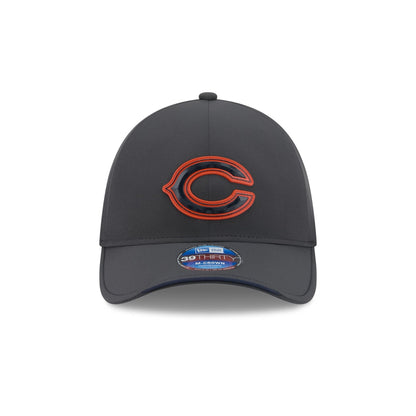 Chicago Bears 2026 Sideline Cold Weather 39THIRTY M-Crown Stretch Fit Hat