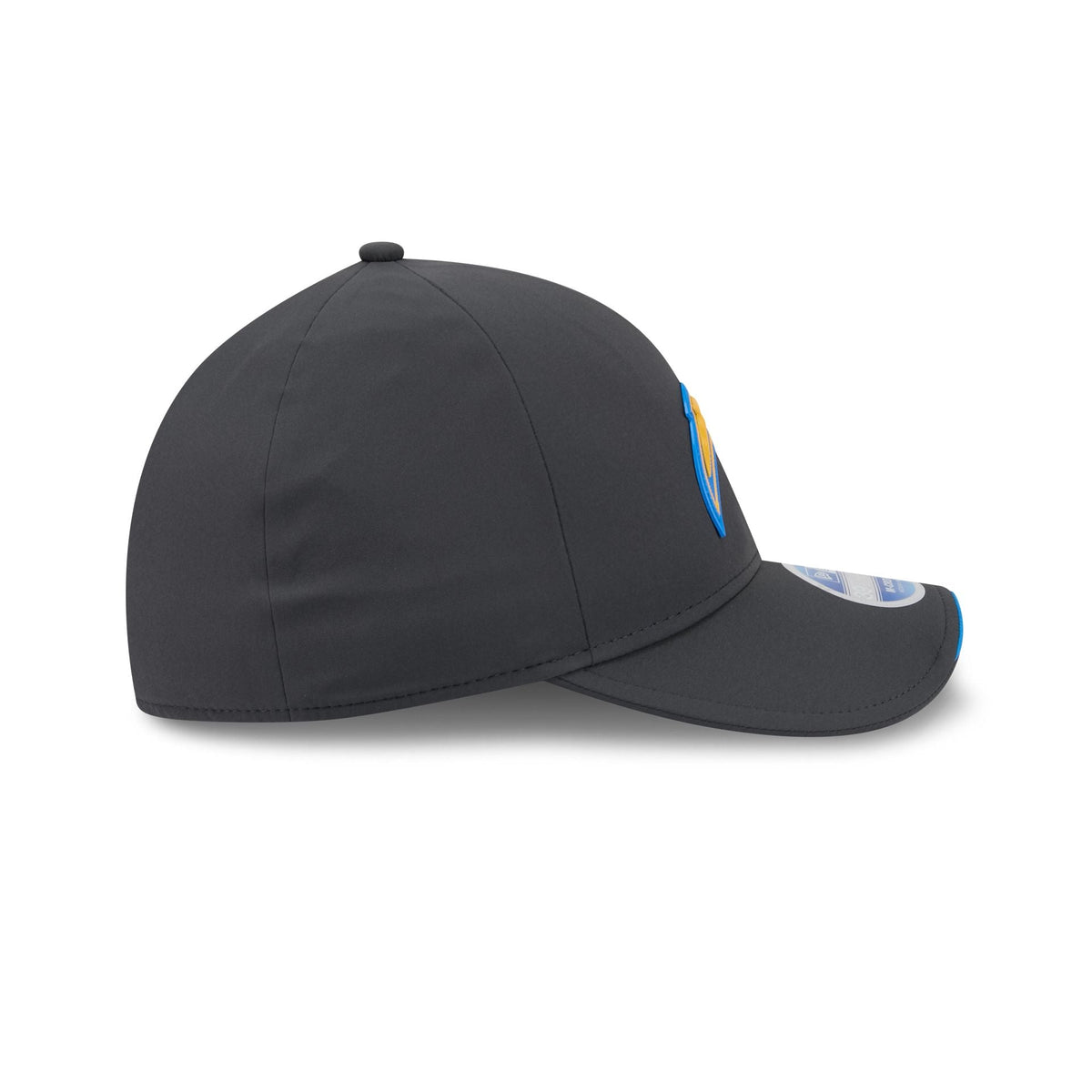 Los Angeles Chargers 2026 Sideline Cold Weather 39THIRTY M-Crown Stretch Fit Hat