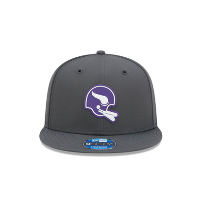Minnesota Vikings 2026 Sideline Cold Weather Historic 9FIFTY Snapback Hat