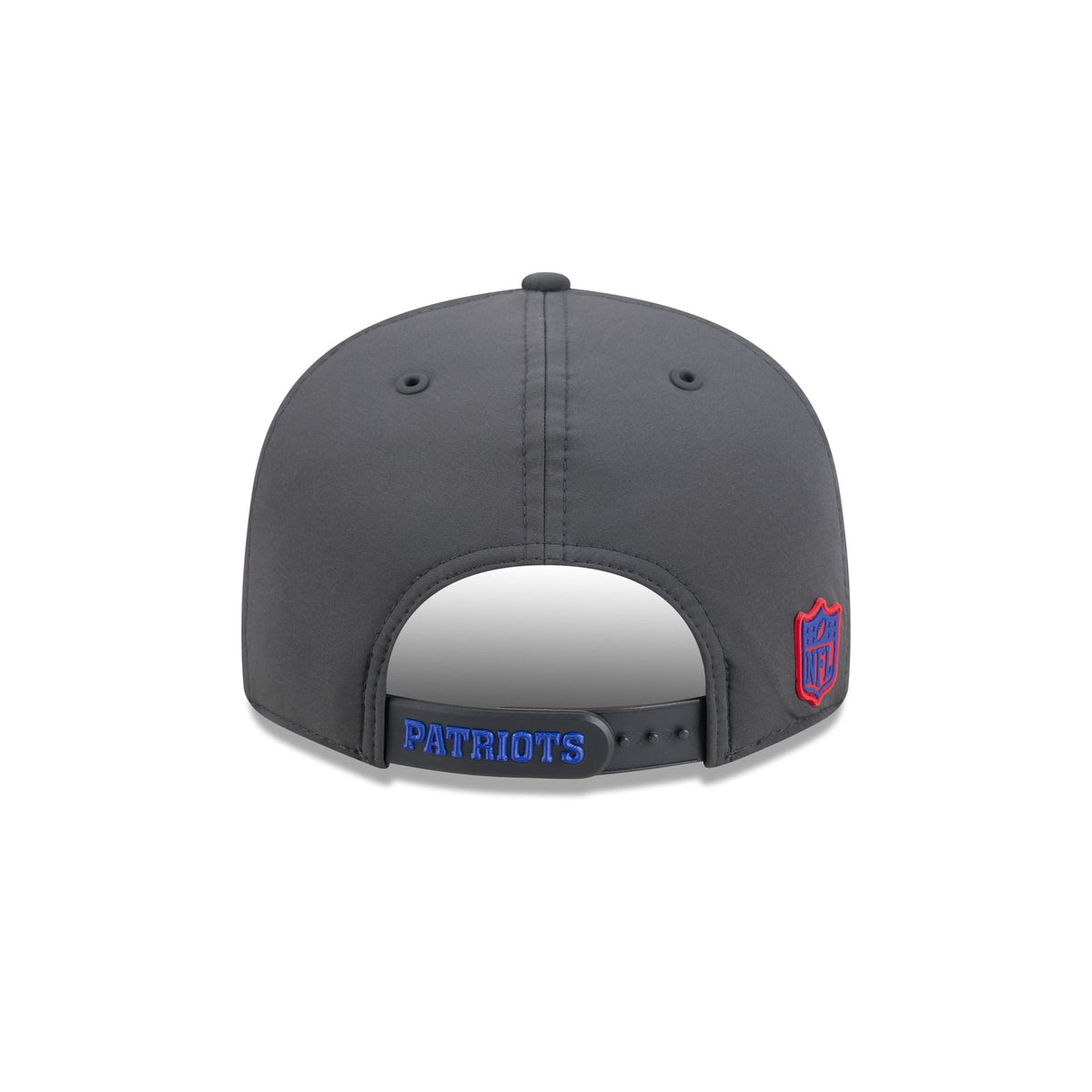 New England Patriots 2026 Sideline Cold Weather Historic 9FIFTY Snapback Hat
