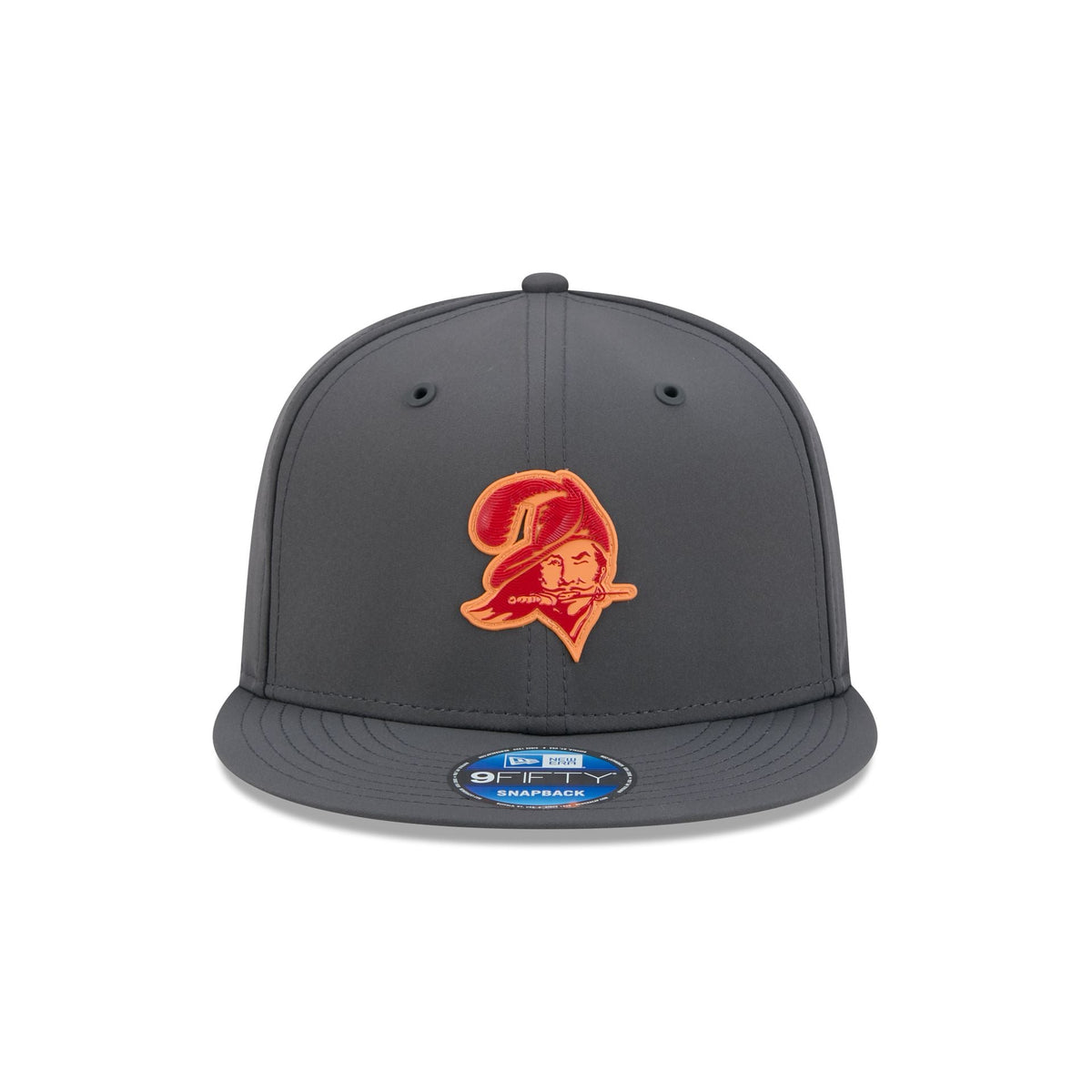 Tampa Bay Buccaneers 2026 Sideline Cold Weather Historic 9FIFTY Snapback Hat