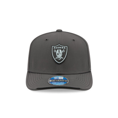 Las Vegas Raiders 2026 Sideline Cold Weather 9SEVENTY Stretch-Snap Hat