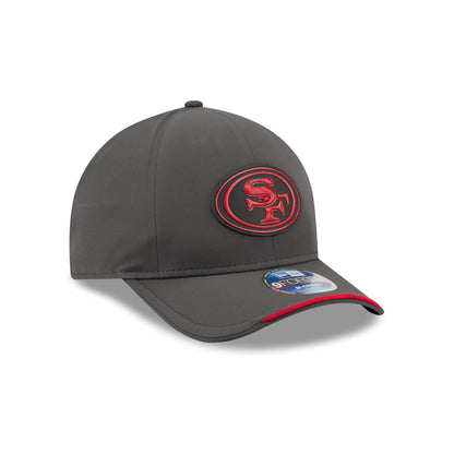 San Francisco 49ers 2026 Sideline Cold Weather 9FORTY M-Crown Snapback Hat