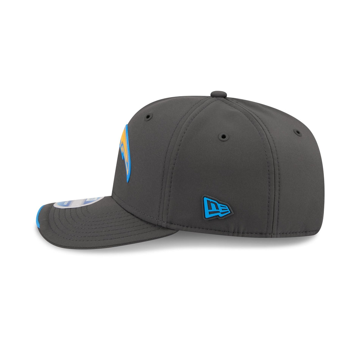 Los Angeles Chargers 2026 Sideline Cold Weather 9SEVENTY Stretch-Snap Hat