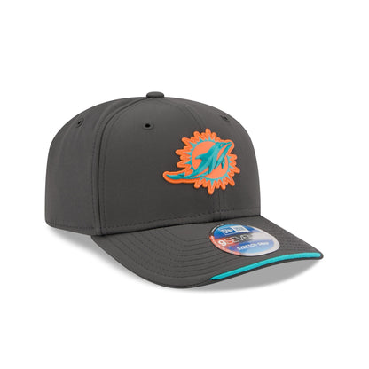 Miami Dolphins 2026 Sideline Cold Weather 9SEVENTY Stretch-Snap Hat
