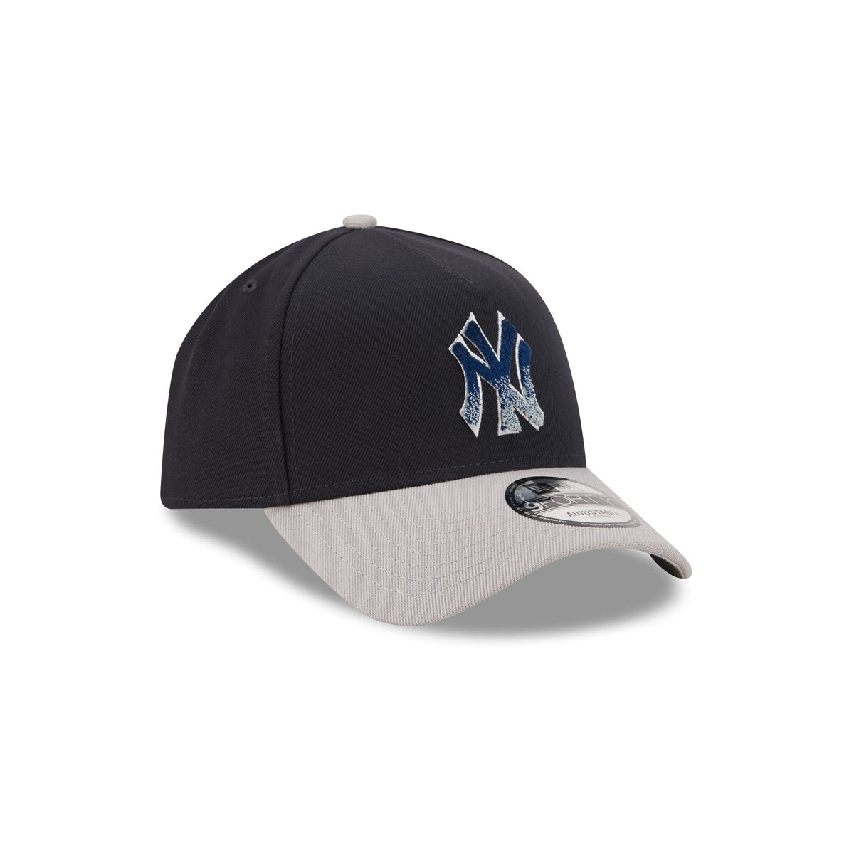 New York Yankees Fade Logo 9FORTY A-Frame Snapback Hat