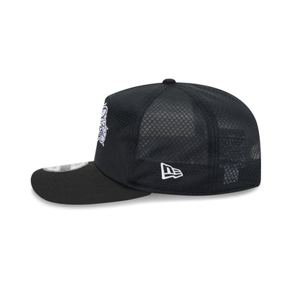 Charlotte Hornets Black & White Mesh 19TWENTY Trucker Hat