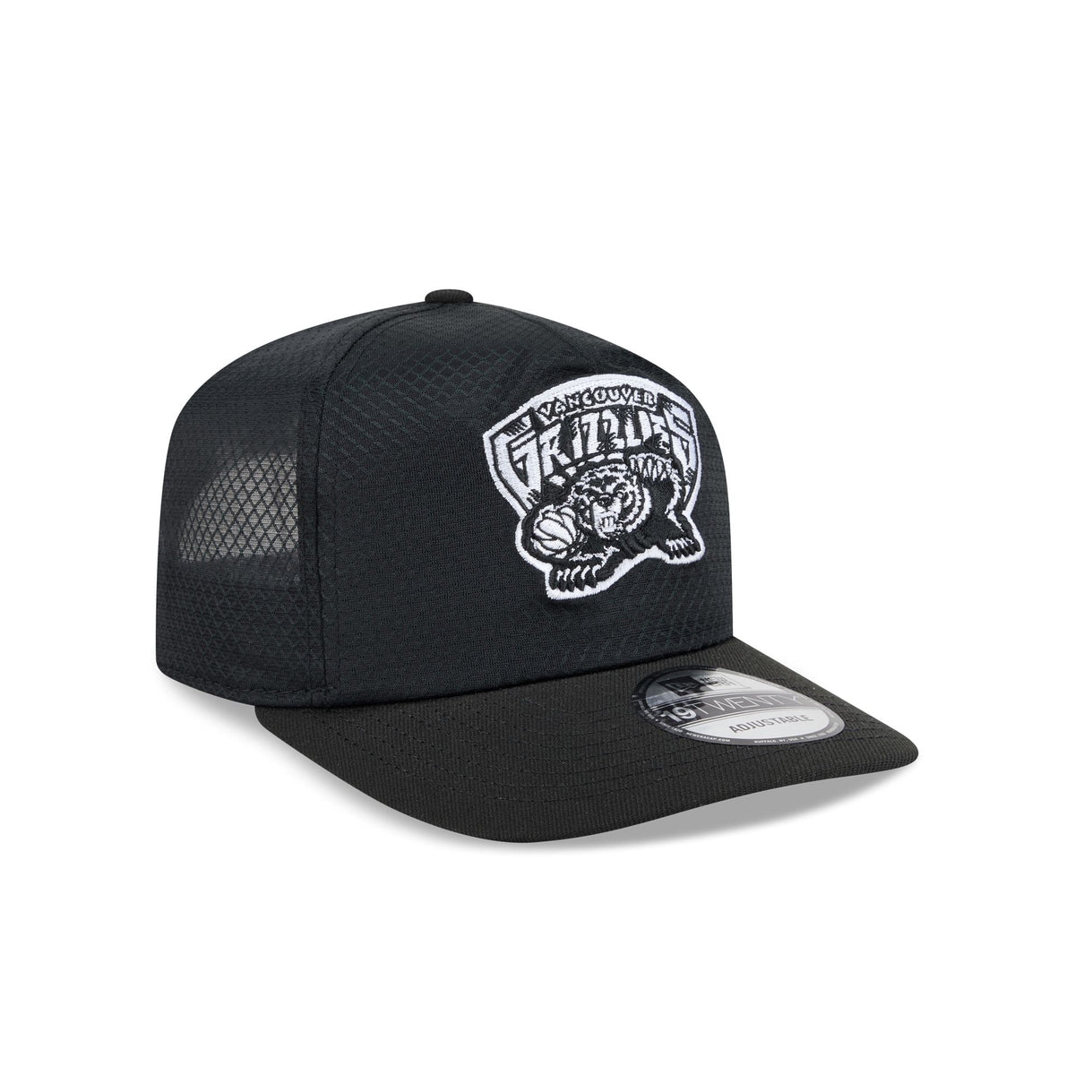 Vancouver Grizzlies Black & White Mesh 19TWENTY Trucker Hat