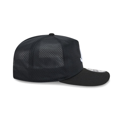 Atlanta Braves Black & White Mesh 19TWENTY Trucker Hat