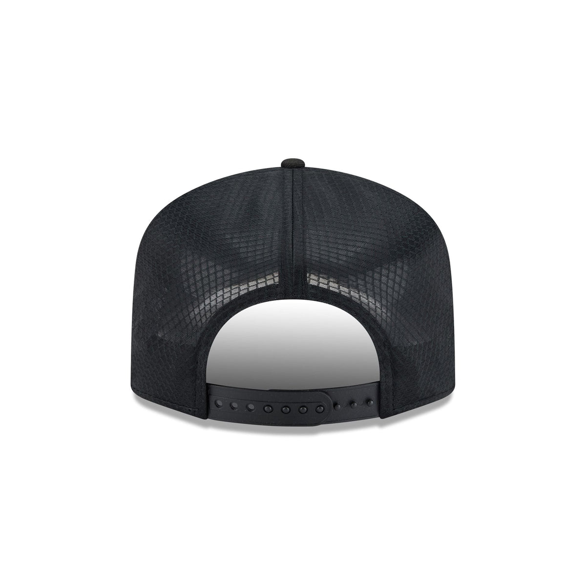 Buffalo Braves Black & White Mesh 19TWENTY Trucker Hat