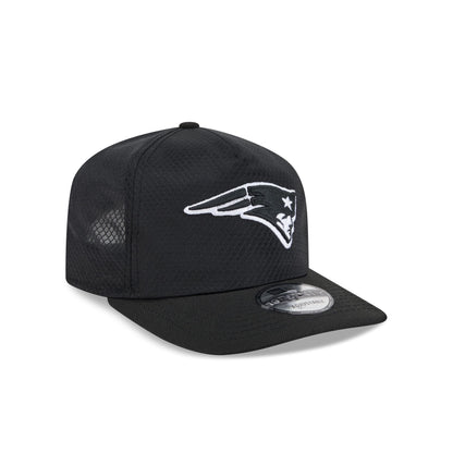New England Patriots Black & White Mesh 19TWENTY Trucker Hat