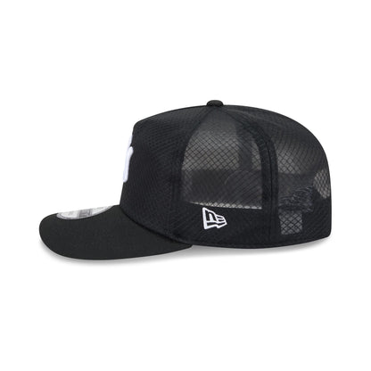 New York Yankees Black & White Mesh 19TWENTY Trucker Hat
