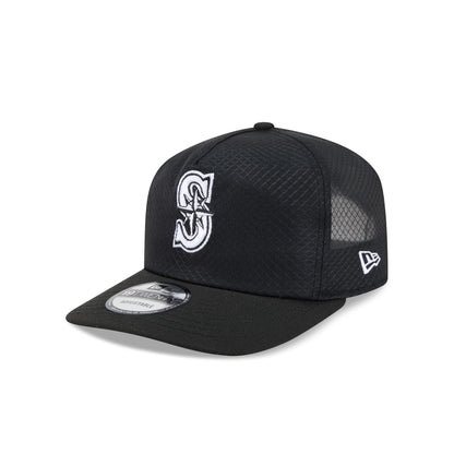 Seattle Mariners Black & White Mesh 19TWENTY Trucker Hat