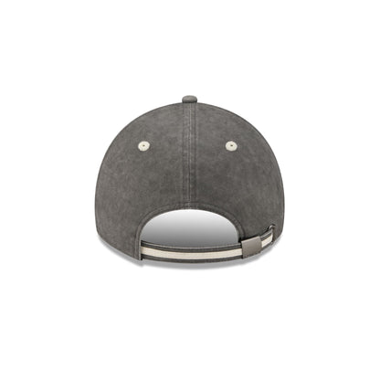 New York Knicks Washed Black Cotton 9TWENTY Adjustable Hat