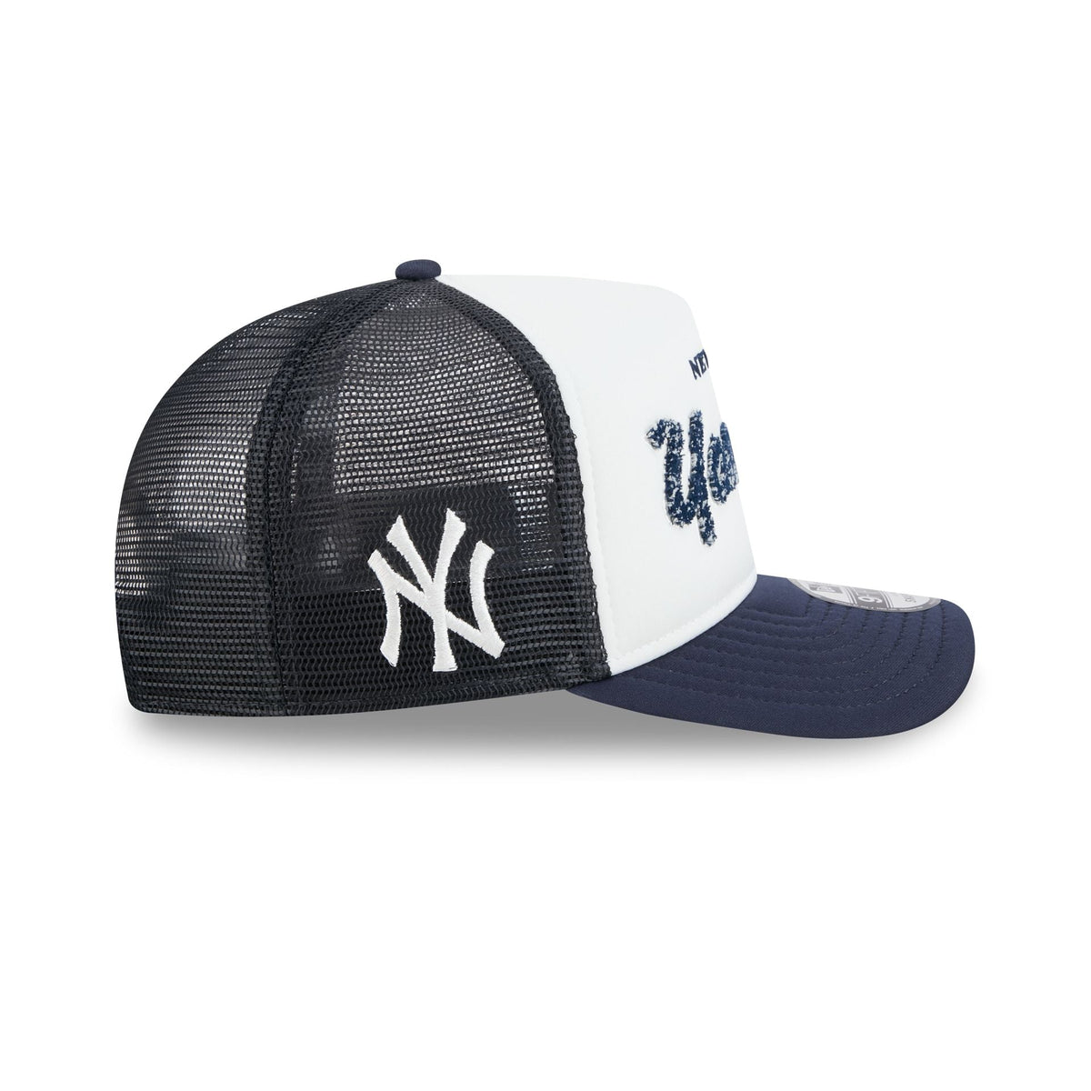 New York Yankees Fade Script 9FIFTY A-Frame Trucker Hat