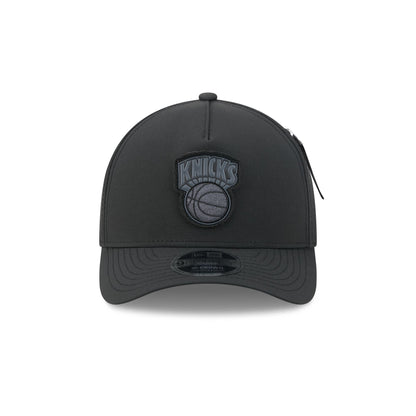 Alpha Industries x New York Knicks Nylon Black 9FORTY M-Crown A-Frame Snapback Hat