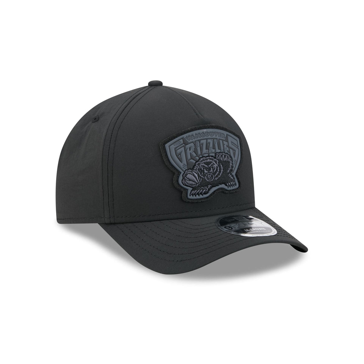 Alpha Industries x Vancouver Grizzlies Nylon Black 9FORTY M-Crown A-Frame Snapback Hat