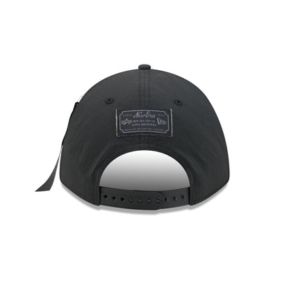 Alpha Industries x Los Angeles Kings Nylon Black 9FORTY M-Crown A-Frame Snapback Hat