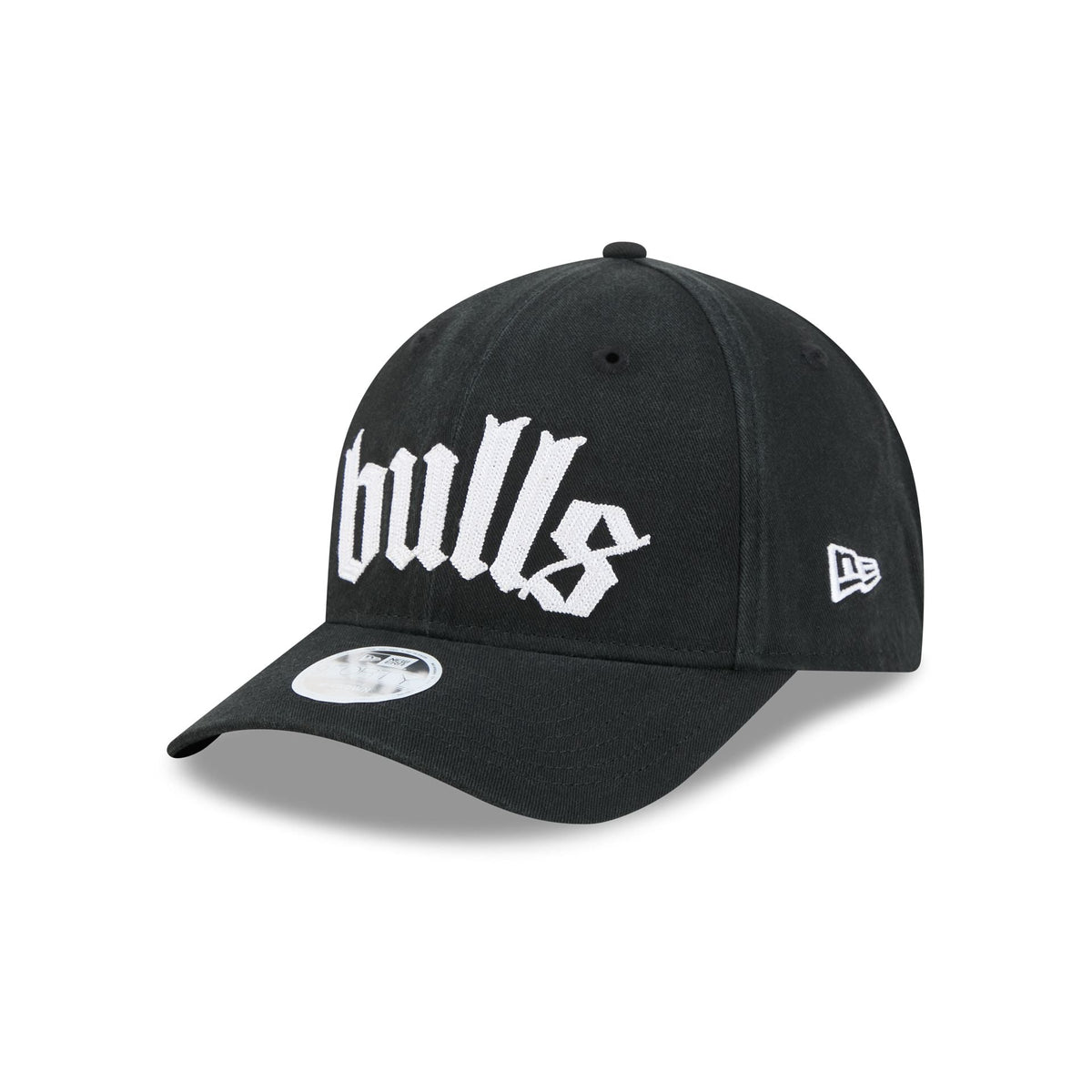 Chicago Bulls Gothic Font Women's 9FORTY M-Crown Snapback Hat