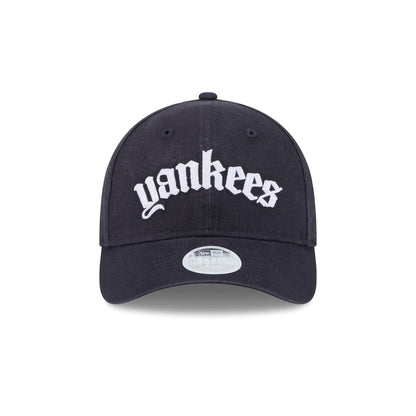 New York Yankees Gothic Font Women's 9FORTY M-Crown Snapback Hat